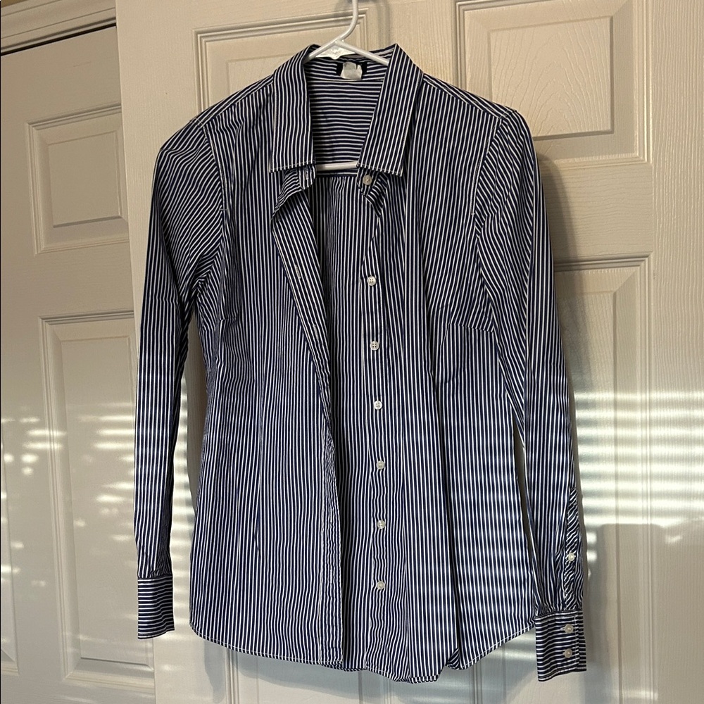Women’s J. Crew Navy and White Striped Button Down Shirt. Like new!!
